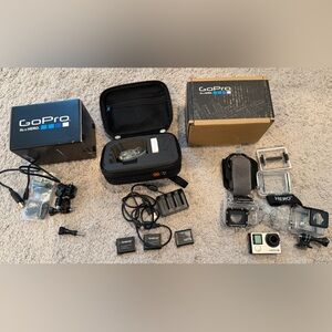 GoPro Hero 4 bundle set